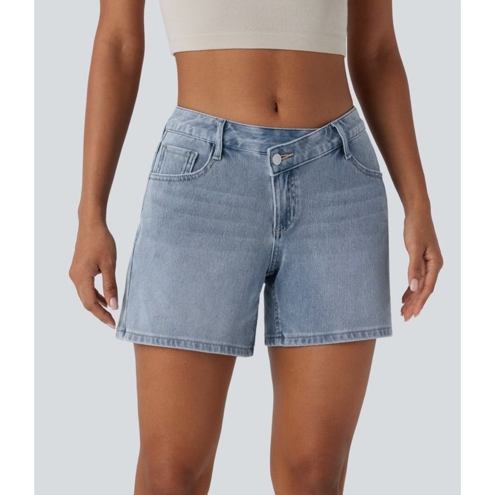 NWT Halara Flex Denim Light Wash Crossover Waist Shorts Size S Regular 02830091
